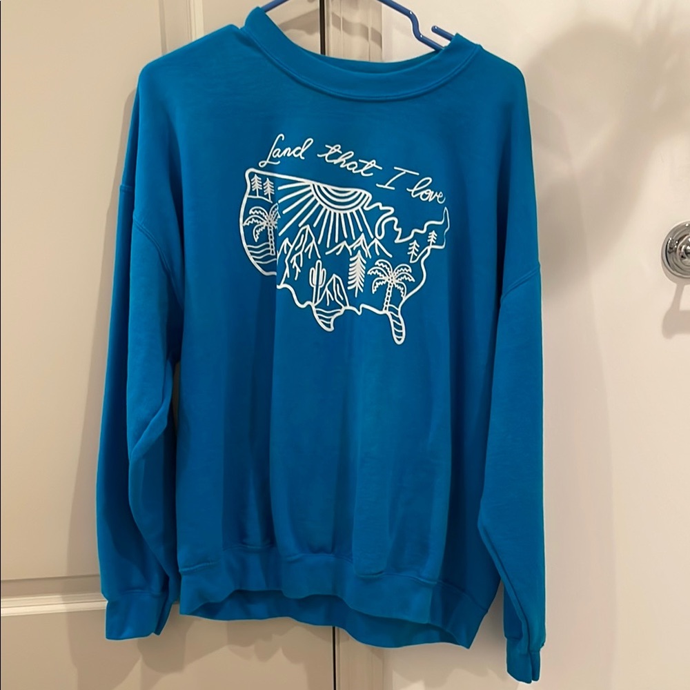 Gildan Blue Crewneck Sweater with Graphic Design